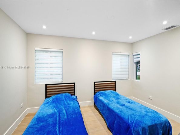 117 NE 95th St, Miami Shores FL 33138
