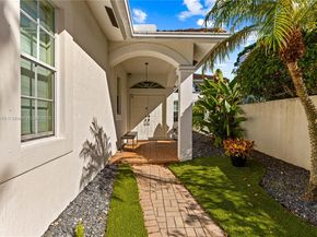 810 NE 21st Dr, Wilton Manors FL 33305