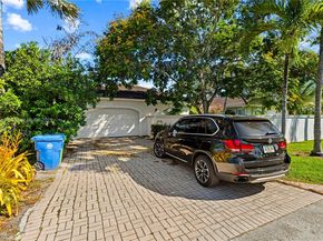 810 NE 21st Dr, Wilton Manors FL 33305