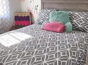 7650 NW 29th St, Margate FL 33063