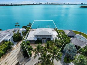 1990 NE 119th Rd, North Miami FL 33181