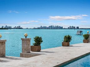 1990 NE 119th Rd, North Miami FL 33181