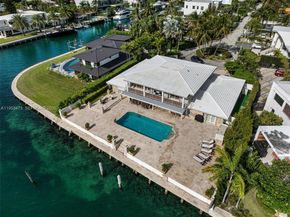 1990 NE 119th Rd, North Miami FL 33181