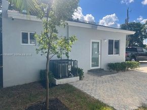 10210 SW 170th Ter, Miami FL 33157