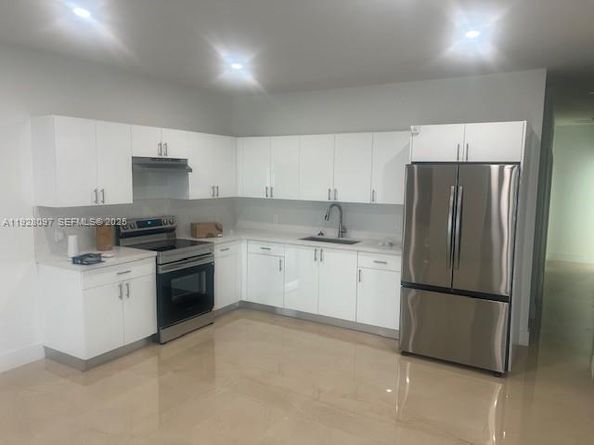 10210 SW 170th Ter, Miami FL 33157