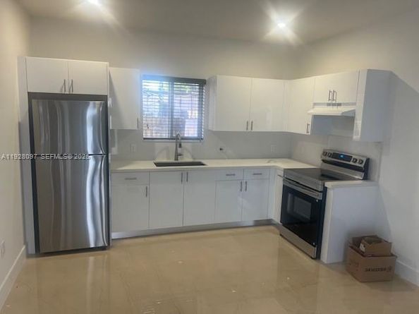 10210 SW 170th Ter, Miami FL 33157