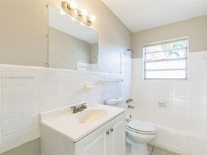 7804 Meridian St, Miramar FL 33023
