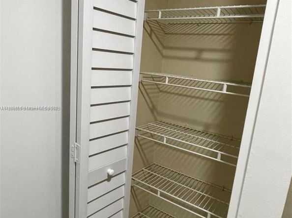 3660 N 56th Ave 609, Hollywood FL 33021