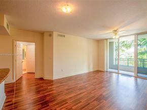510 NW 84th Ave 303, Plantation FL 33324