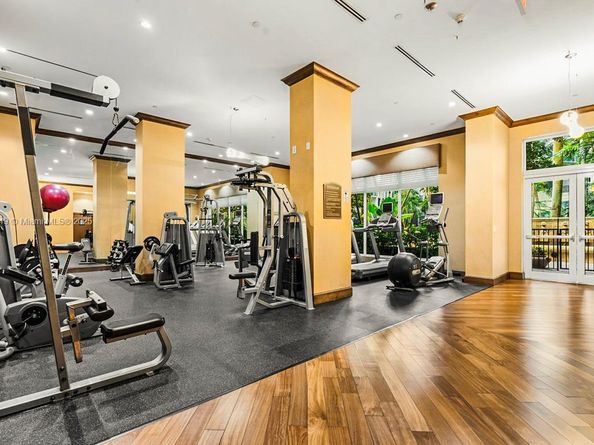 510 NW 84th Ave 303, Plantation FL 33324