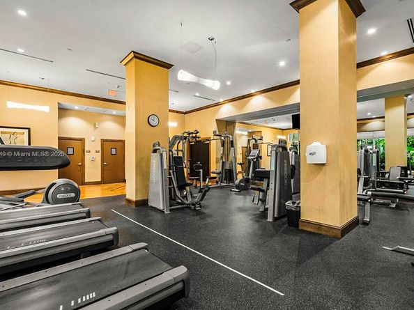 510 NW 84th Ave 303, Plantation FL 33324