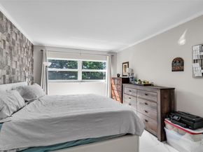 1000 Hillcrest Ct 207, Hollywood FL 33021