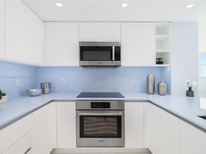 2475 Brickell Ave 1907, Miami FL 33129