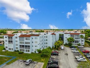 2800 Somerset Dr 215J, Lauderdale Lakes FL 33311