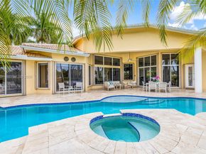 2477 Poinciana Dr, Weston FL 33327