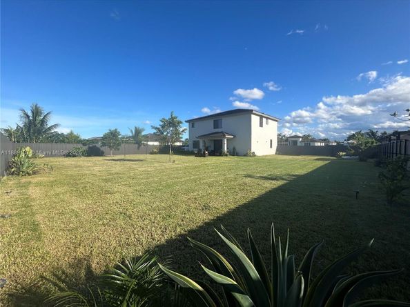 13281 SW 227th St, Miami FL 33170