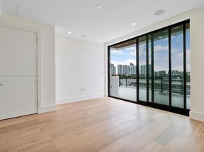 4004 NE 167 St 8, North Miami Beach FL 33160