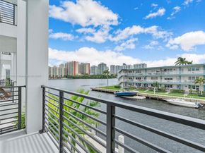 4004 NE 167 St 8, North Miami Beach FL 33160