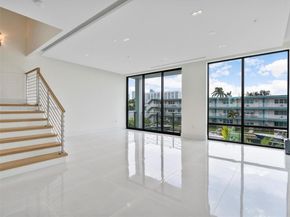 4004 NE 167 St 8, North Miami Beach FL 33160