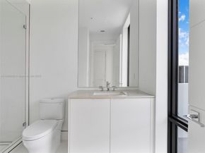 4004 NE 167 St 8, North Miami Beach FL 33160