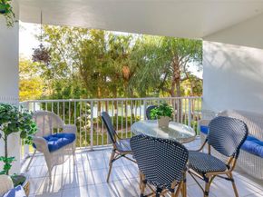 3850 Washington St 212, Hollywood FL 33021