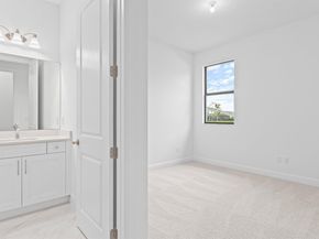 5474 Hutchinson Way, Loxahatchee FL 33470