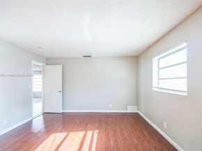 5640 NW 13th Ct, Lauderhill FL 33313