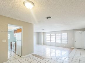 5640 NW 13th Ct, Lauderhill FL 33313