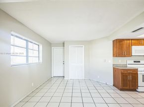 5640 NW 13th Ct, Lauderhill FL 33313