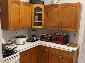 1455 NW 112th St, Miami FL 33167
