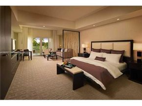 5300 NW 87th Ave 306, Doral FL 33178