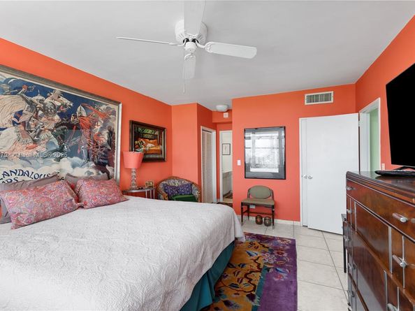 3 Island Ave 15C, Miami Beach FL 33139