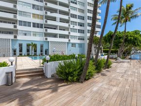 3 Island Ave 15C, Miami Beach FL 33139