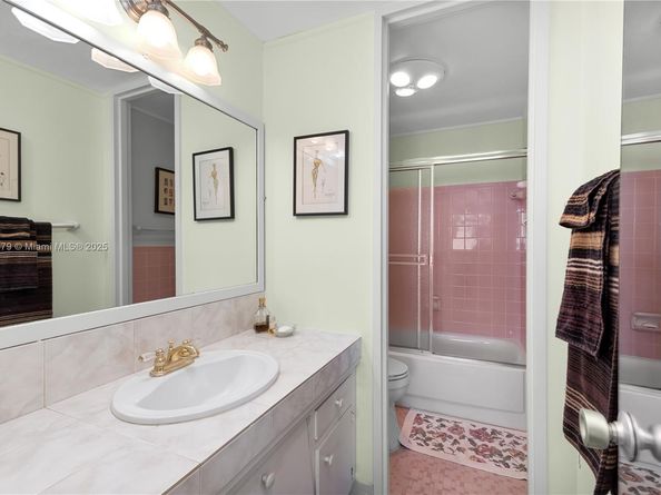 3 Island Ave 15C, Miami Beach FL 33139
