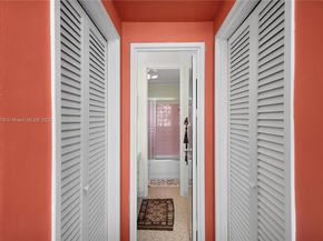 3 Island Ave 15C, Miami Beach FL 33139