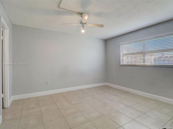 9001 Sunrise Lakes Blvd 109, Sunrise FL 33322