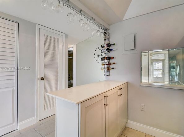 9001 Sunrise Lakes Blvd 109, Sunrise FL 33322