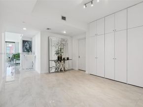 3340 NE 190th St 1101, Aventura FL 33180