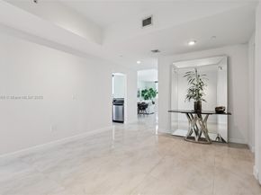 3340 NE 190th St 1101, Aventura FL 33180