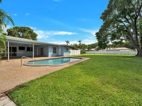 7491 SW 18th St, Plantation FL 33317