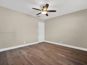 7491 SW 18th St, Plantation FL 33317