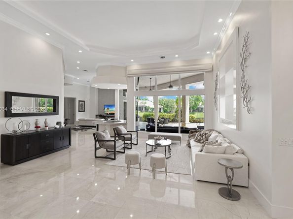 2458 Provence Ct, Weston FL 33327