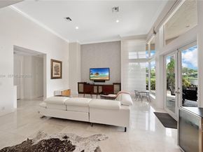 2458 Provence Ct, Weston FL 33327