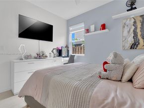 24982 SW 118th Ct, Homestead FL 33032