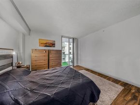 5091 NW 7th St 911, Miami FL 33126