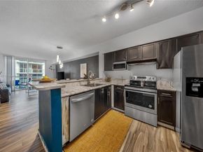 5091 NW 7th St 911, Miami FL 33126