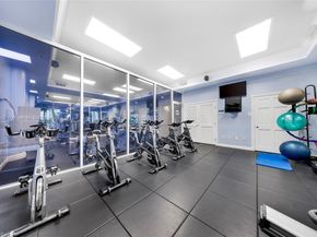 5091 NW 7th St 911, Miami FL 33126