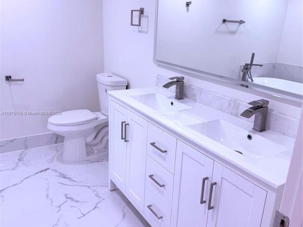888 S Douglas Rd 1502, Coral Gables FL 33134