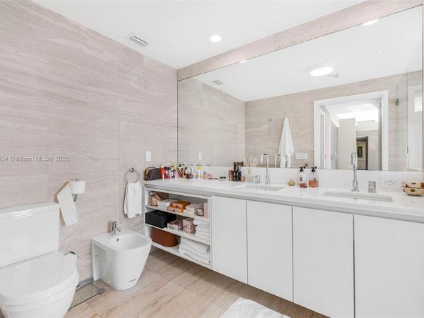 1445 16th St 703, Miami Beach FL 33139