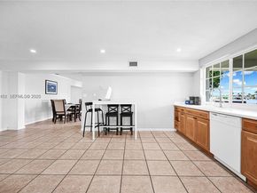 18400 NW 78th Ave, Hialeah FL 33015